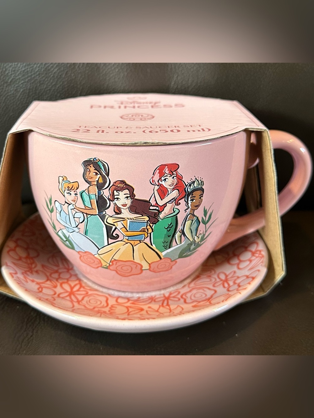 Disney Princesses Teacup Set featuring Cinderella Jasmine Belle Ariel Tiana, NWT
